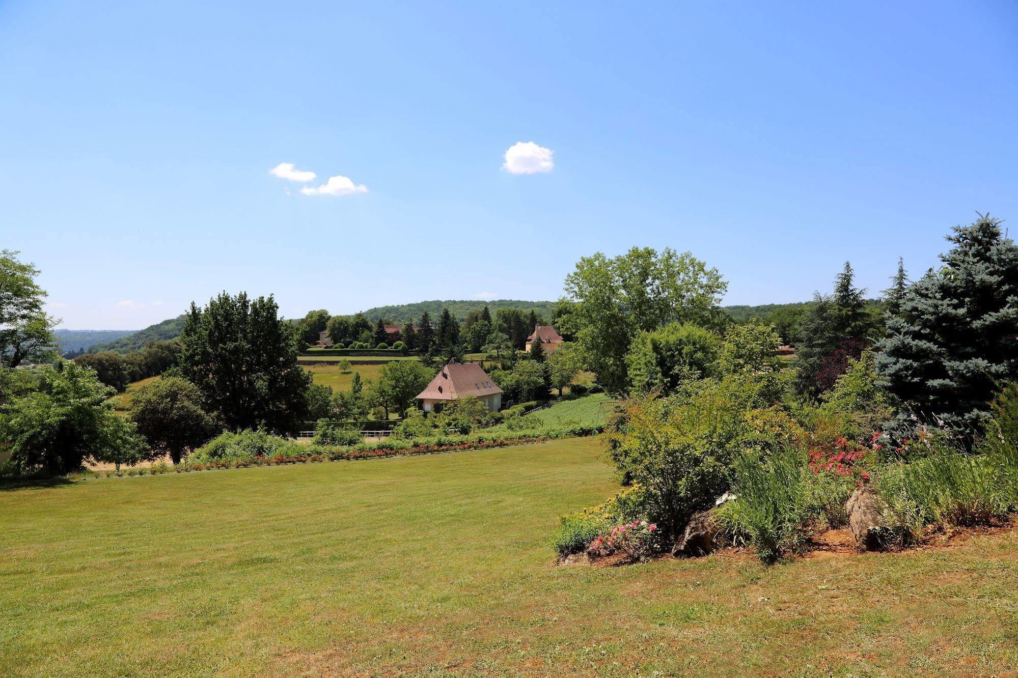 Hotel Le Clos Roussillon Pres De Sarlat Витрак Экстерьер фото